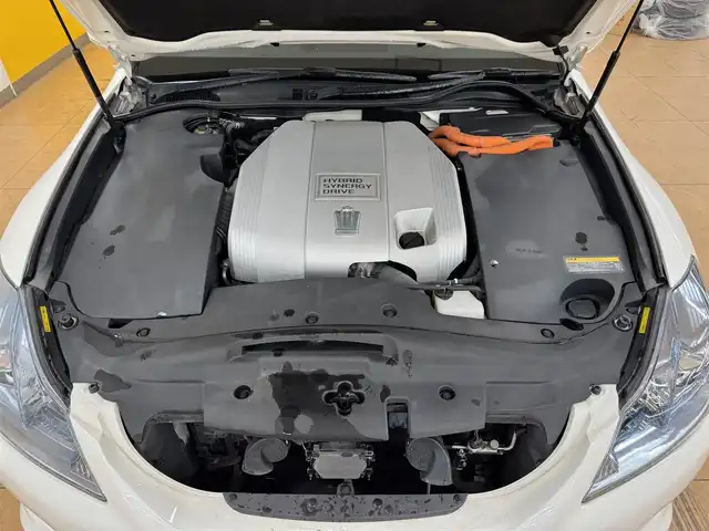 トヨタ クラウン ハイブリッド 群馬県 2009(平21)年 6.9万km ホワイトパールクリスタルシャイン サンルーフ/純正HDDナビ/　　フルセグ/BT/CD/DVD/    AM/FM/MD/HDD/AUX/バックカメラ/クルーズコントロール/リヤスポイラー/全席パワーシート/全席シートヒーター/前席エアーシート/オートLEDヘッドライト/フォグランプ/純正18AW/純正フロアマット/ビルドインETC