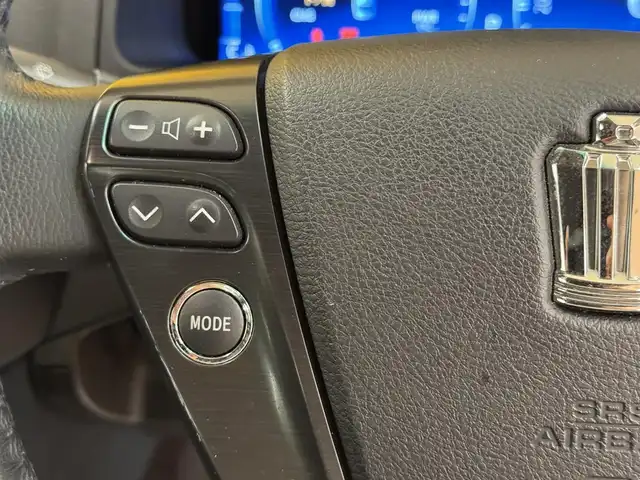 トヨタ クラウン ハイブリッド 群馬県 2009(平21)年 6.9万km ホワイトパールクリスタルシャイン サンルーフ/純正HDDナビ/　　フルセグ/BT/CD/DVD/    AM/FM/MD/HDD/AUX/バックカメラ/クルーズコントロール/リヤスポイラー/全席パワーシート/全席シートヒーター/前席エアーシート/オートLEDヘッドライト/フォグランプ/純正18AW/純正フロアマット/ビルドインETC