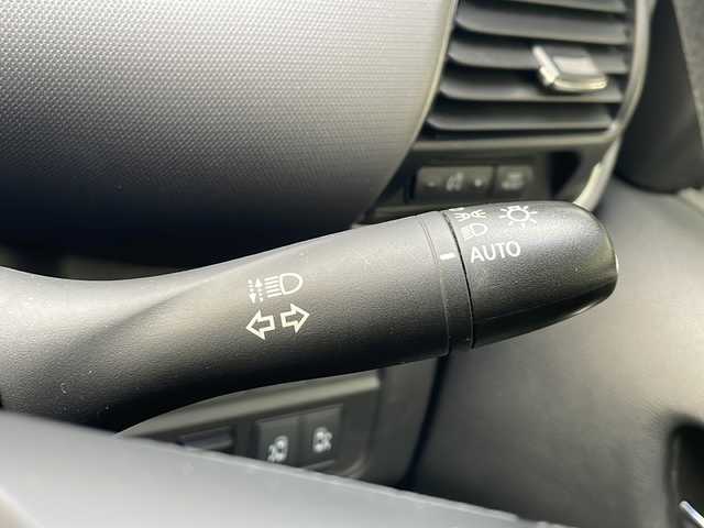 日産 セレナ X V 広島県 2019(令1)年 7.3万km ダークメタルグレー セーフティパックB/オートデュアルエアコン/エマージェンシーブレーキ/車線逸脱警報/踏み間違え防止/標識認識機能/速度標識認識/BSM/コーナーセンサー/プロパイロット/パーキングアシスト/純正10インチナビ/・フルセグ/CD/DVD/SD/Blu-ray/Bluetooth/アラウンドビューモニター/両側パワースライドドア/ステアリングスイッチ/電動パーキングブレーキ/ブレーキホールド/純正フロアマット/純正ドアバイザー/オートライト/スマートキー/プッシュスタート/ETC/W+サイド+カーテンエアバック