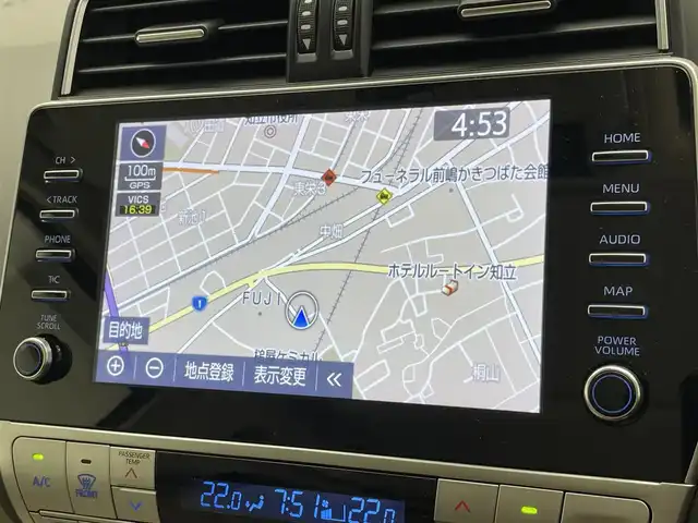 トヨタ ランドクルーザー プラド TX Lパッケージ 愛知県 2022(令4)年 0.9万km ホワイトパールクリスタルシャイン メーカーナビ　ムーンルーフ　ベージュ革シート　全方位カメラ　シートヒーター　前後ドラレコ　ＢＳＭ　ＥＴＣ２．０　セーフティセンス　衝突軽減　追従クルコン　コーナーセンサー　ＬＥＤオートライト　フォグ　TVキャンセラー　スペアタイヤ　純正フロアマット　ドアバイザー　ルーフレール　純正フロアマット