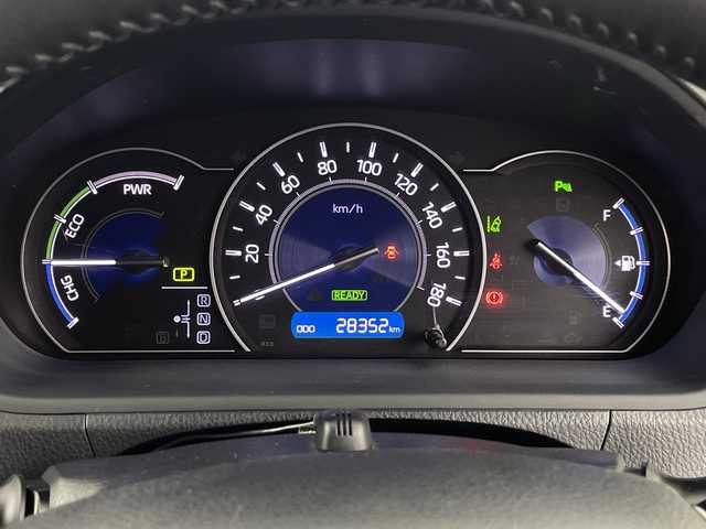 トヨタ ヴォクシー ハイブリッド ZS 煌Ⅱ 埼玉県 2020(令2)年 2.9万km イナズマスパーキングブラックガラスフレーク 純正9インチナビ　NSZT-Y68T/(Bluetooth/CD/DVD/AM/FM)/地デジフルセグ/バックカメラ/前後ドライブレコーダー/ETC/クルーズコントロール/衝突軽減ブレーキ/車線逸脱警報/クリアランスソナー/オートマチックハイビーム/先行車発進お知らせ機能/ドライブモードセレクト/運転席・助手席シートヒーター/プッシュスタート/ステアリングリモコン/両側パワースライドドア/ロールサンシェード/フロントフォグランプ/ウィンカーミラー/電動格納ミラー/社外フロアマット/純正ドアバイザー/純正16インチアルミホイール