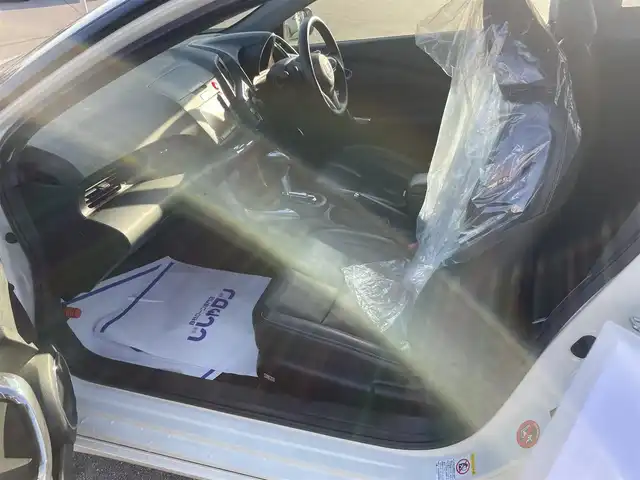 ホンダ ＣＲ－Ｚ α 大阪府 2012(平24)年 5.9万km プレミアムホワイトパール (株)IDOMが運営する【じしゃロン堺店】の自社ローン対象車両になります。こちらは現金ご利用時の価格です。/自社ローンご希望の方は別途その旨お申付け下さい。