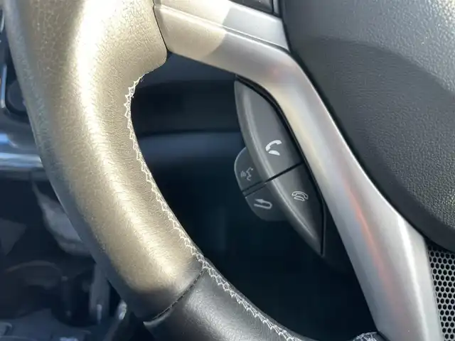 ホンダ ＣＲ－Ｚ α 大阪府 2012(平24)年 5.9万km プレミアムホワイトパール (株)IDOMが運営する【じしゃロン堺店】の自社ローン対象車両になります。こちらは現金ご利用時の価格です。/自社ローンご希望の方は別途その旨お申付け下さい。