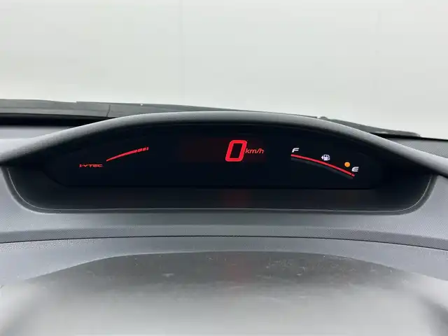 ホンダ シビック タイプR 茨城県 2010(平22)年 6.9万km チャンピオンシップホワイト 6MT/ポータブルナビ/ワンセグ/ETC/純正18インチAW/プッシュスタート