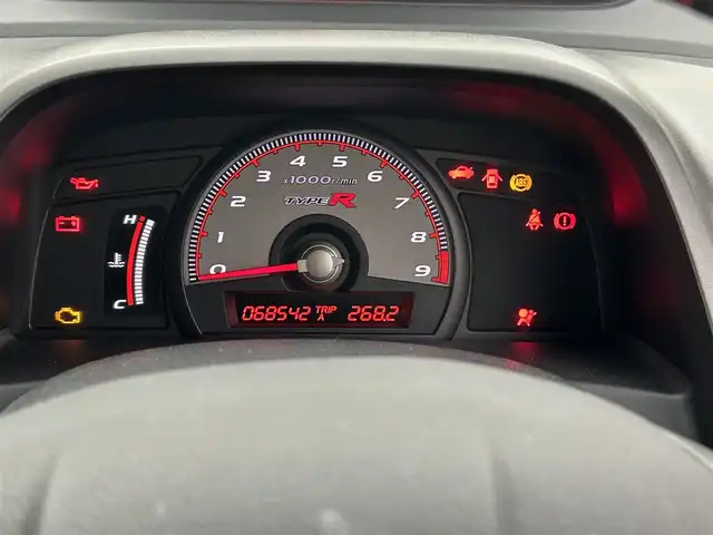 ホンダ シビック タイプR 茨城県 2010(平22)年 6.9万km チャンピオンシップホワイト 6MT/ポータブルナビ/ワンセグ/ETC/純正18インチAW/プッシュスタート