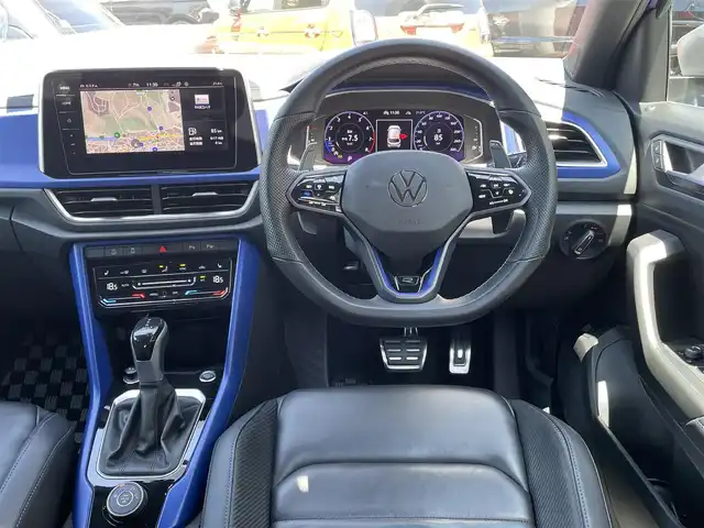 フォルクスワーゲン ＶＷ Ｔ－ロック R 神奈川県 2022(令4)年 1.5万km 青 純正インフォテイメントシステム/　（Bluetooth・Apple Car Play・Andoroid Auto）/バックカメラ/アダプティブクルーズコントロール/フロントアシスト/レーンキープアシスト/レーンチェンジアシスト/ステアリングヒーター/前席シートヒーター/運転席パワーシート/パワーバックドア/前後コーナーセンサー/前後ドライブレコーダー/ビルトインETC2.0/LEDヘッドライト/スマートキー×2/保証書/取扱説明書