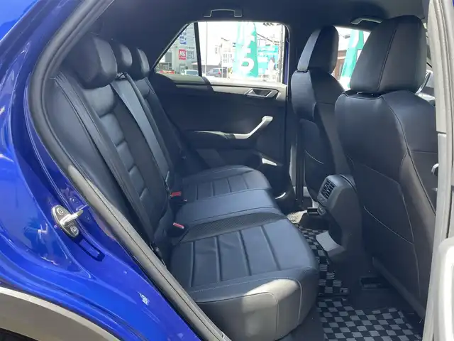 フォルクスワーゲン ＶＷ Ｔ－ロック R 神奈川県 2022(令4)年 1.5万km 青 純正インフォテイメントシステム/　（Bluetooth・Apple Car Play・Andoroid Auto）/バックカメラ/アダプティブクルーズコントロール/フロントアシスト/レーンキープアシスト/レーンチェンジアシスト/ステアリングヒーター/前席シートヒーター/運転席パワーシート/パワーバックドア/前後コーナーセンサー/前後ドライブレコーダー/ビルトインETC2.0/LEDヘッドライト/スマートキー×2/保証書/取扱説明書