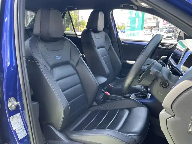 フォルクスワーゲン ＶＷ Ｔ－ロック R 神奈川県 2022(令4)年 1.5万km 青 純正インフォテイメントシステム/　（Bluetooth・Apple Car Play・Andoroid Auto）/バックカメラ/アダプティブクルーズコントロール/フロントアシスト/レーンキープアシスト/レーンチェンジアシスト/ステアリングヒーター/前席シートヒーター/運転席パワーシート/パワーバックドア/前後コーナーセンサー/前後ドライブレコーダー/ビルトインETC2.0/LEDヘッドライト/スマートキー×2/保証書/取扱説明書