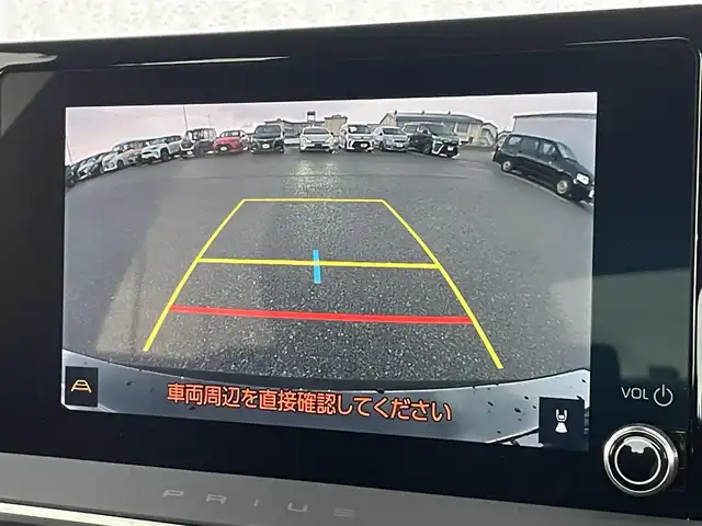 トヨタ プリウス U 滋賀県 2023(令5)年 0.6万km アティチュードブラックマイカ 純正ディスプレイオーディオ/・AM/FM/・Bluetooth/・フルセグTV/・Miracast/バックカメラ/ステアリングスイッチ/USB充電(Cタイプ)/ビルトインETC/AC100V/プリクラッシュセーフティ/レーンディパーチャーアラート/プロアクティブドライビングアシスト/クリアランスソナー/パーキングサポートブレーキ/ロードサインアシスト/発進遅れ告知/レーダークルーズコントロール/オートハイビーム/オートヘッドライト/LEDヘッドライト/オートリトラミラー/スマートキー