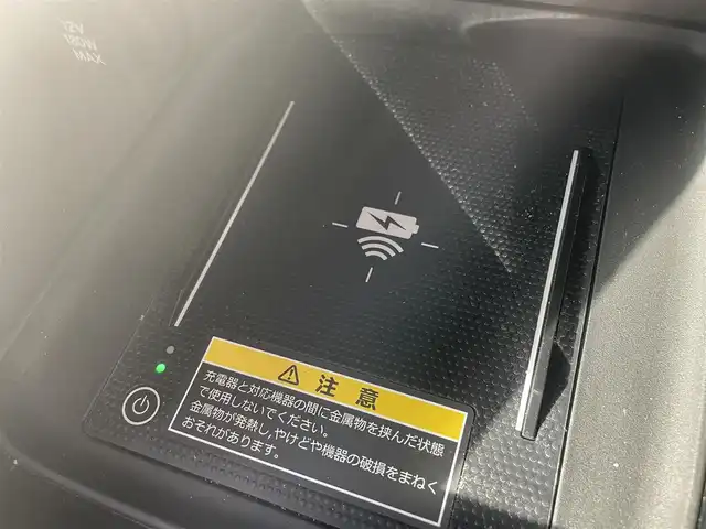 ホンダ ヴェゼル ハイブリッド e:HEV Z 鳥取県 2021(令3)年 2.6万km プラチナホワイトパール ホンダセンシング /ブラインドスポットインフォメーション/後退出庫サポート/ホンダコネクトディスプレイ/・フルセグ/・ナビ /・Bluetooth/ETC2.0車載器/ワイヤレス充電器/親水/ヒーテッドドアミラー/前席シートヒーター/パワーテールゲート（予約クローズ機能付き）/LEDシーケンシャルウィンカー/ハーフレザーシート/純正18AW/スマートキー/プッシュスタート/前後ドライブレコーダー /W&サイドエアバック/カーテンエアバック
