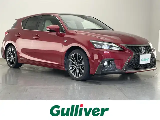 レクサス ＣＴ 200h Fスポーツ 愛知県 2017(平29)年 6万km 赤Ⅱ 純正ナビ　フルセグＴＶ　ＢＴ　ムーンルーフ　ＴＲＤ４本出スポーツマフラー　１７インチＯＰクロームメッキホイール　ツートンカラー　白黒コンビレザー　シートヒーター　追従クルコン　プリクラッシュセーフティ　LEDオートライト　ミラー型前後ドラレコ　AC100V電源　ハンドルヒーター　オートハイビーム　禁煙車