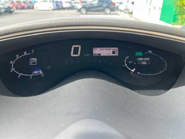 日産 セレナ ハイウェイスター Sハイブリッド 茨城県 2013(平25)年 13.9万km ホワイト 純正ＳＤナビ　/ＥＴＣ　/バックカメラ　/後席モニター　/片側パワースライドドア　/コーナーセンサー前後　/キセノンヘッドライト　/プッシュスタート　/オートライト　/純正アルミホイール　/純正フロアマット　/エアバックＷ/パワーステアリング/パワーウィンドウ