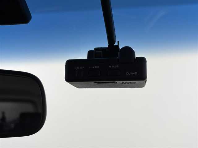 日産 エルグランド 250HWS S アーバンクロム 埼玉県 2020(令2)年 4.8万km ブリリアントホワイトパール エマージェンシーブレーキ/クルーズコントロール/両側パワースライドドア/純正メモリナビ(型式:MM519D-L)/CD/DVD/Bluetooth/フルセグ/フリップダウンモニター/前後ドライブレコーダー/ETC/ハーフレザーシート/オットマン/プッシュスタート/スマートキー