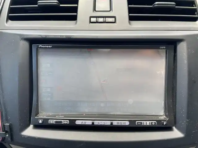マツダ アクセラ 15C 三重県 2010(平22)年 10.3万km ブラック 登録時102663km/禁煙車/Pioneerナビ(AM/FM/ワンセグ/Bluetooth)/ETC/オートライト/フォグ/ステアリングスイッチ/純正フロアマット/電格ミラー/AAC/ABS/リモコンキー