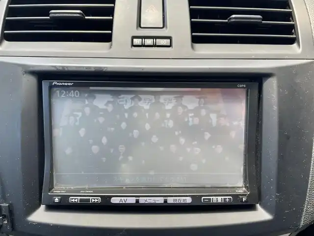マツダ アクセラ 15C 三重県 2010(平22)年 10.3万km ブラック 登録時102663km/禁煙車/Pioneerナビ(AM/FM/ワンセグ/Bluetooth)/ETC/オートライト/フォグ/ステアリングスイッチ/純正フロアマット/電格ミラー/AAC/ABS/リモコンキー