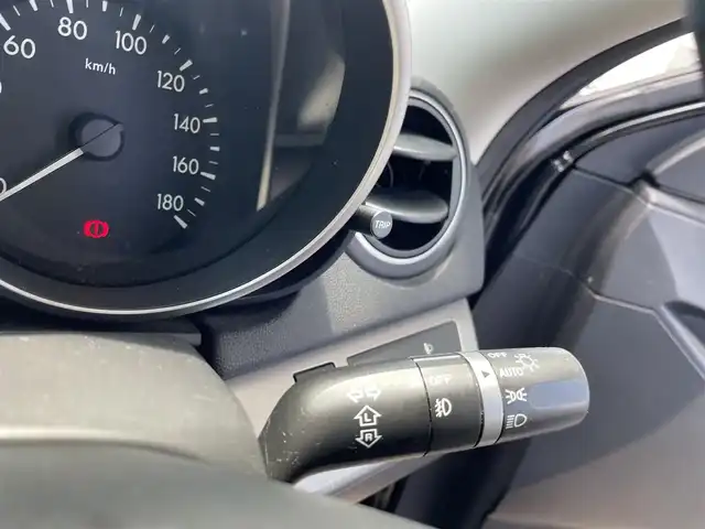 マツダ アクセラ 15C 三重県 2010(平22)年 10.3万km ブラック 登録時102663km/禁煙車/Pioneerナビ(AM/FM/ワンセグ/Bluetooth)/ETC/オートライト/フォグ/ステアリングスイッチ/純正フロアマット/電格ミラー/AAC/ABS/リモコンキー