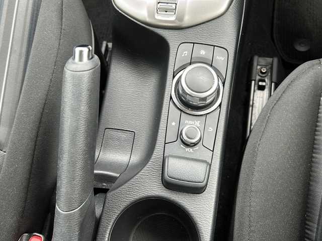 マツダ マツダ２ 15S 秋田県 2020(令2)年 6.8万km マシーングレープレミアムM 純正ナビ/CD/TV/Bluetooth/４WD/純正17インチアルミ/ドアバイザー