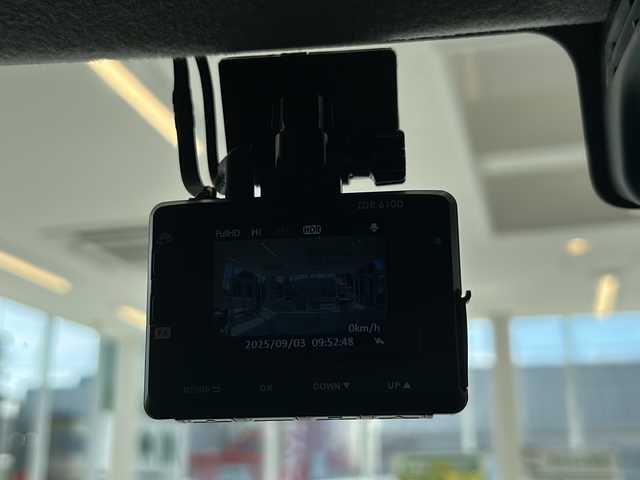 スズキ ハスラー HYBRID G 岐阜県 2024(令6)年 0.8万km クールカーキPM ワンオーナー/シティーブレーキサポート/車線逸脱警報/レーダークルーズコントロール/ケンウッドSDナビ/Bluetooth/TV/DISC再生/バックカメラ/ドライブレコーダー/スマートキー/プッシュスタート/LEDヘッドライト/フォグライト/スタッドレス４本積込/保証書/取扱説明書/スペアキー