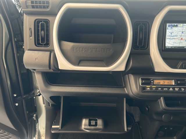 スズキ ハスラー HYBRID G 岐阜県 2024(令6)年 0.8万km クールカーキPM ワンオーナー/シティーブレーキサポート/車線逸脱警報/レーダークルーズコントロール/ケンウッドSDナビ/Bluetooth/TV/DISC再生/バックカメラ/ドライブレコーダー/スマートキー/プッシュスタート/LEDヘッドライト/フォグライト/スタッドレス４本積込/保証書/取扱説明書/スペアキー