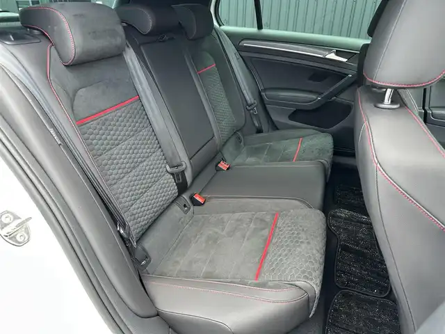 フォルクスワーゲン ゴルフ ＧＴＩ パフォーマンス 福島県 2020(令2)年 3.2万km 白 特別・限定仕様車/アダプティブクルーズコントロール/ブラインドスポットモニター/レーンアシスト/ハーフレザーヒート/デジタルメータークラスター/純正メモリナビ(BT/USB/CD/DVD/AUX)/フルセグTV/AppleCarPlay/バックカメラ/純正19AW/レッドブレーキキャリパー/ETC2.0/LEDライト/オートハイビーム/オートホールド/ドライブモード/ステアリングスイッチ/パドルシフト/アイドリングストップ/ドアバイザー/取扱説明書