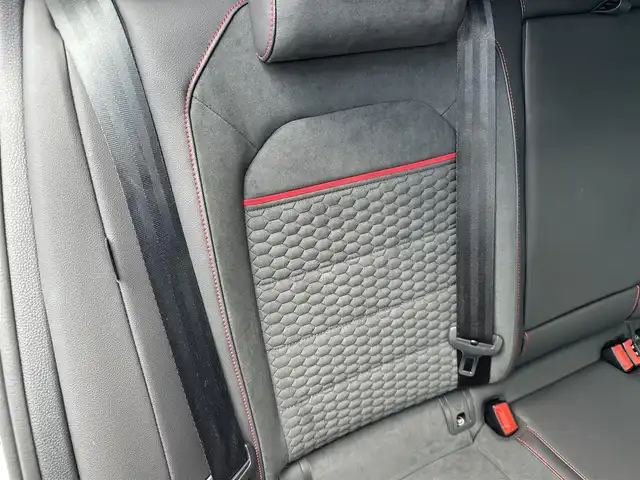 フォルクスワーゲン ゴルフ ＧＴＩ パフォーマンス 福島県 2020(令2)年 3.2万km 白 特別・限定仕様車/アダプティブクルーズコントロール/ブラインドスポットモニター/レーンアシスト/ハーフレザーヒート/デジタルメータークラスター/純正メモリナビ(BT/USB/CD/DVD/AUX)/フルセグTV/AppleCarPlay/バックカメラ/純正19AW/レッドブレーキキャリパー/ETC2.0/LEDライト/オートハイビーム/オートホールド/ドライブモード/ステアリングスイッチ/パドルシフト/アイドリングストップ/ドアバイザー/取扱説明書