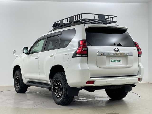 トヨタ ランドクルーザー プラド TX Lパッケージ 道央・札幌 2019(平31)年 5.1万km ホワイトパールクリスタルシャイン ・4WD / 寒冷地仕様/・トヨタセーフティセンス/・プリクラッシュセーフティ/・レーダークルーズコントロール/・9インチALPINE BIGXナビ  /・DVD.CD.SD.フルセグTV.BT.USB/・リア二列目モニター左右/・ムーンルーフ/・バックカメラ/・レザーシート/シートヒーター/・パワーシート/・コーナーセンサー/・ルーフレール/・エンジンスターター/・ETC/・横滑り防止