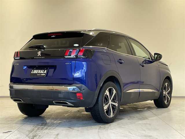 プジョー ３００８ GT ブルー HDi 熊本県 2020(令2)年 4.5万km マグネティックブルー ・スマートキー/・プッシュスタート/・パノラマサンルーフ/・アクティブセーフティブレーキ/・疲労検知/・ディレクショナルヘッドライト/・パーキングアシスト/・インテリジェントハイビーム/・レーンキープアシスト/・パーキングセンサー/・ブラインドスポットモニター/・クルーズコントロール/・ハーフレザーシート/・D席パワーシート/・前席シートヒーター /・純正ディスプレイオーディオ/　【Bluetooth・USB・AppleCarPlay・AndroidAuto】/・バックカメラ/・左サイドカメラ/・ETC/・ドライブレコーダー(前方録画)/・パアーバックドア/・LEDヘッドランプ/・LEDフォグランプ/・純正マット