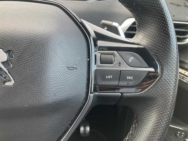 プジョー ３００８ GT ブルー HDi 熊本県 2020(令2)年 4.5万km マグネティックブルー ・スマートキー/・プッシュスタート/・パノラマサンルーフ/・アクティブセーフティブレーキ/・疲労検知/・ディレクショナルヘッドライト/・パーキングアシスト/・インテリジェントハイビーム/・レーンキープアシスト/・パーキングセンサー/・ブラインドスポットモニター/・クルーズコントロール/・ハーフレザーシート/・D席パワーシート/・前席シートヒーター /・純正ディスプレイオーディオ/　【Bluetooth・USB・AppleCarPlay・AndroidAuto】/・バックカメラ/・左サイドカメラ/・ETC/・ドライブレコーダー(前方録画)/・パアーバックドア/・LEDヘッドランプ/・LEDフォグランプ/・純正マット