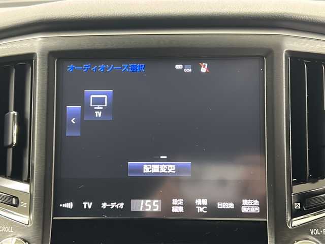 トヨタ クラウン ハイブリッド アスリートG 長崎県 2016(平28)年 10.2万km ホワイトパールクリスタルシャイン 純正SDナビ/（CD/DVD/ラジオ/BT/AUX/USB/フルセグ） /バックカメラ/サンルーフ /黒革シート/前席シートヒーター/ベンチレーション/前席パワーシート/ハンドルヒーター/プリクラッシュセーフティ/レーンディパーチャーアラート/レーダークルーズコントロール/オートハイビーム/ブラインドスポットモニター/ビルトインETC/コーナーセンサー/純正18インチアルミホイール/純正フロアマット/社外AW付き冬タイヤ積込み/LEDヘッドライト/フォグランプ/カーテンエアバッグ /取説＆保証書