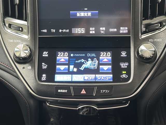 トヨタ クラウン ハイブリッド アスリートG 長崎県 2016(平28)年 10.2万km ホワイトパールクリスタルシャイン 純正SDナビ/（CD/DVD/ラジオ/BT/AUX/USB/フルセグ） /バックカメラ/サンルーフ /黒革シート/前席シートヒーター/ベンチレーション/前席パワーシート/ハンドルヒーター/プリクラッシュセーフティ/レーンディパーチャーアラート/レーダークルーズコントロール/オートハイビーム/ブラインドスポットモニター/ビルトインETC/コーナーセンサー/純正18インチアルミホイール/純正フロアマット/社外AW付き冬タイヤ積込み/LEDヘッドライト/フォグランプ/カーテンエアバッグ /取説＆保証書