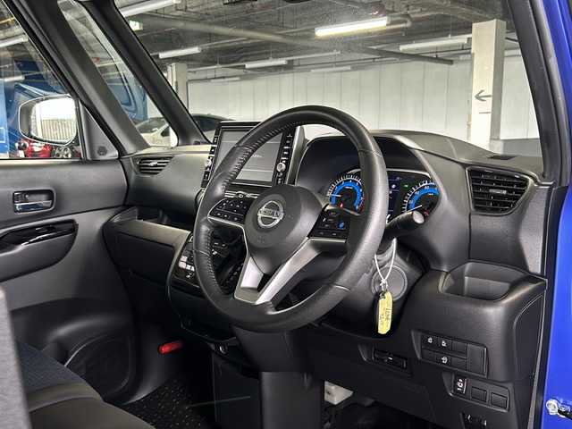 日産 ルークス HWS Gターボ プロパイロットED 大阪府 2020(令2)年 2.8万km アトランティックブルー エンジンスタートボタン/ETC（社外）あり　/全方位カメラ/純正　9インチSDナビ/TV/CD/DVD/SD/Bluetooth接続可能/ハンズフリースライドドア/両側パワースライドドア/電動パーキング/リア送風　サーキュレーター/プロパイロット/エマージェンシーブレーキ/道路標識表示/速度標識表示/ドライブレコーダー/横滑り防止装置/盗難防止装置/コーナーセンサー（前後）/LEDヘッドライト/衝突被害軽減システム/純正アルミホイール/純正フロアマット