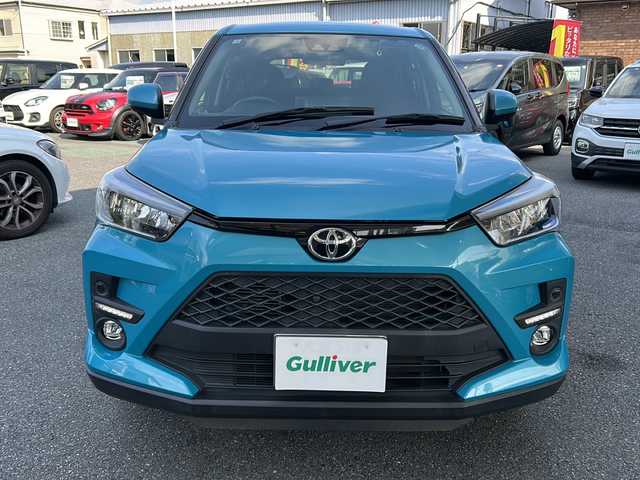 トヨタ ライズ Z 埼玉県 2020(令2)年 2.5万km ターコイズブルーマイカメタリック 全方位カメラ、バックカメラ/クリアランスソナー/衝突被害軽減システム/フルセグTV/CVT/オートエアコン/アイドリングストップ/前後ドライブレコーダー/スマートキー/運転席、助手席シートヒーター/コーナーセンサー/オートライト、オートマチックハイビーム/純正ナビ/ETC/クルーズコントロール（追従走行有）/純正LEDヘッドライト/DVD再生機能