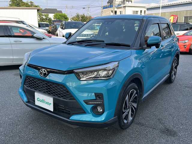 トヨタ ライズ Z 埼玉県 2020(令2)年 2.5万km ターコイズブルーマイカメタリック 全方位カメラ、バックカメラ/クリアランスソナー/衝突被害軽減システム/フルセグTV/CVT/オートエアコン/アイドリングストップ/前後ドライブレコーダー/スマートキー/運転席、助手席シートヒーター/コーナーセンサー/オートライト、オートマチックハイビーム/純正ナビ/ETC/クルーズコントロール（追従走行有）/純正LEDヘッドライト/DVD再生機能