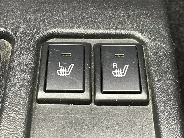 スズキ ジムニー XC 群馬県 2020(令2)年 4.1万km ブルーイッシュブラックパール3 KENWOOD９インチナビ【MDV-S809L】/・AM/FM/CD/DVD/SD/Bluetooth/フルセグTV/・バックカメラ/＝＝＝＝＝/９インチナビ　バックカメラ　前席シートヒーター　ヒルディセントコントロール　デュアルセンサーブレーキサポート　プッシュスタート　スマートキー　スペアキー　ヘッドライトウォッシャー　ＥＴＣ　ＬＥＤ　禁煙