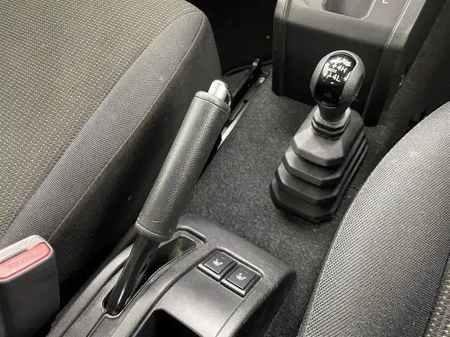 スズキ ジムニー XC 群馬県 2020(令2)年 4.1万km ブルーイッシュブラックパール3 KENWOOD９インチナビ【MDV-S809L】/・AM/FM/CD/DVD/SD/Bluetooth/フルセグTV/・バックカメラ/＝＝＝＝＝/９インチナビ　バックカメラ　前席シートヒーター　ヒルディセントコントロール　デュアルセンサーブレーキサポート　プッシュスタート　スマートキー　スペアキー　ヘッドライトウォッシャー　ＥＴＣ　ＬＥＤ　禁煙
