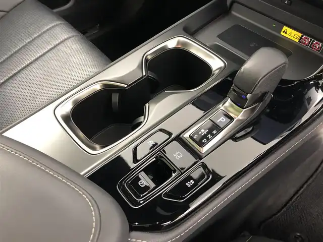 レクサス ＮＸ 350h Fスポーツ 愛知県 2022(令4)年 6.1万km グラファイトブラックガラスフレーク パノラマルーフ/オレンジキャリパー/ワイヤレス充電/純正14インチナビ/アラウンドビューモニター/Bluetooth/フルセグTV/レクサスセーフティセンス/衝突被害軽減システム/クルーズコントロール/ブラインドスポットモニター/レーンキープアシスト/横滑り防止装置/コーナーセンサー/オートライト/オートマチックハイビーム/三眼LEDヘッドライト/LEDフォグランプ/パワーシート/シートメモリー/シートーヒーター/ステアリングヒーター/パドルシフト/電動リアゲート/ドライブレコーダー/ビルトインETC2.0/純正フロアマット/純正AW/プッシュスタート/スマートキー/スペアキー/カードキー