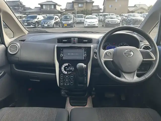 日産 デイズ ハイウェイスターX 熊本県 2016(平28)年 5.1万km ホワイトパール 純正SDナビDTV/・CD/DVD/フルセグ/BT/SD/アラウンドビューカメラ/ETC/ドアライブレコーダー/HIDライト/ウィンカードアミラー/フォグ/マット/バイザー/インテリキー