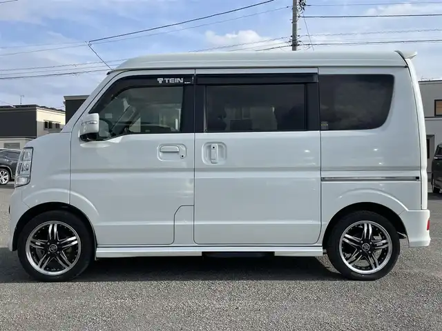 スズキ エブリィ ワゴン PZターボ スペシャル 道央・札幌 2019(令1)年 5.5万km パールホワイト ４WD/純正ナビ/AM/FM/BT/SD/CD/DVD/フルセグ/衝突被害軽減ブレーキ/横滑り防止装置/レーンキープアシスト/クリアランスソナー/両側パワースライドドア/D席シートヒーター/レザー調シートカバー/ステアリングリモコン/デジタルインナーミラー/プッシュスタート/スマートキー/キセノンヘッドライト/オートライト/オートマチックハイビーム/フォグランプ/電動格納ミラー/ヒーテッドドアミラー/ウィンカーミラー/純正フロアマット/ドアバイザー/スペアキー/純正エンジンスターター/社外AW付冬タイヤ積込/165/60/R14/2019年/山5mm