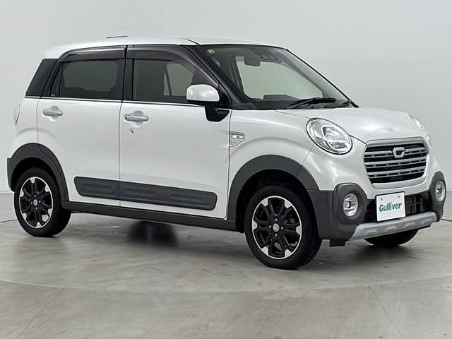 ダイハツ キャスト アクティバ G SAⅢ 道央・札幌 2018(平30)年 5.9万km パールホワイトⅢ ・4WD/・純正ナビ/　CD/DVD/BT/USB/SD/・フルセグTV/・バックカメラ/・スマートアシストIII/　衝突軽減ブレーキ/　車線逸脱警報/　前後誤発進抑制/　先行車発進お知らせ/　オートマチックハイビーム/・ETC/・アイドリングストップ/・オートライト/・LEDヘッドライト/・フォグランプ/・ドライブレコーダー/・革巻きステアリング/・ステアリングリモコン/・プッシュスタート/・スマートキー/・オートリトラミラー/・ヘッドライトレベライザー /・ダウンヒルアシストコントロール/・純正フロアマット/・純正ドアバイザー