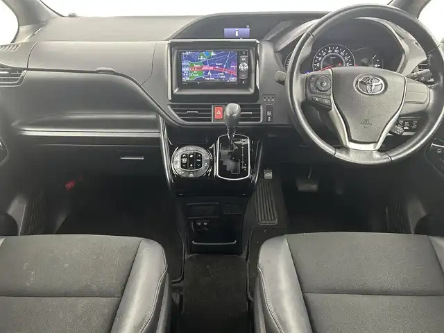 トヨタ ノア Si ダブルバイビー 千葉県 2018(平30)年 5.4万km ホワイトパールクリスタルシャイン トヨタセーフティセンス/・プリクラッシュセーフティ/・レーンディパーチャーアラート/・先行車発進お知らせ/・オートハイビーム/社外7インチメモリナビ/CD DVD SD BT フルセグ/バックカメラ/両側パワースライドドア/クルーズコントロール/LEDオートライト/ハーフレザー/純正16インチアルミホイール/純正フロアマット/ドアバイザー/プッシュスタート/スマートキー/ETC