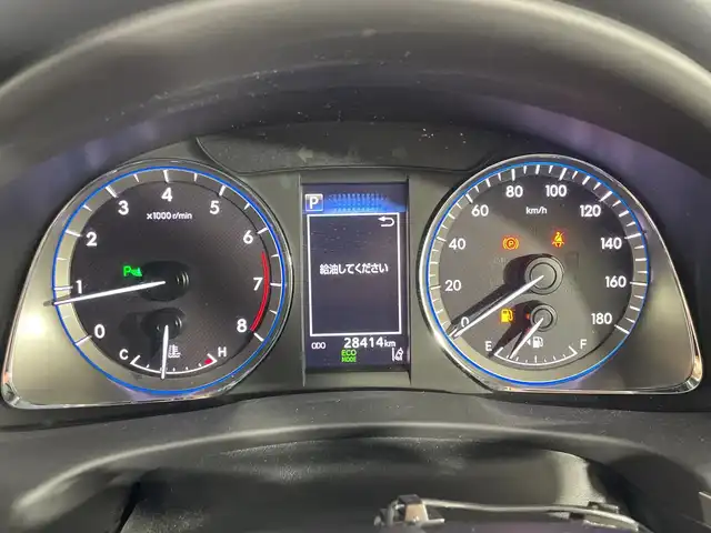 トヨタ ハリアー プレミアム 神奈川県 2018(平30)年 2.9万km ホワイトパールクリスタルシャイン トヨタセーフティセンス/・プリクラッシュセーフティ/・レーンディパーチャーアラート/・オートマチックハイビーム/純正9型ナビ/・BT/フルセグTV/SD/CD/DVD/バックカメラ/パワーバックドア/ハーフレザーシート/パワーシート(D)/MTモード/電動サイドブレーキ/オートブレーキホールド/アイドリングストップ機能/三眼LEDヘッドライト/AFS/スマートキー/プッシュスタートボタン/ドライブレコーダー/自動防眩ミラー/フォグランプ/電動格納ミラー/ウィンカーミラー/純正フロアマット/純正ドアバイザー/純正18インチアルミホイール