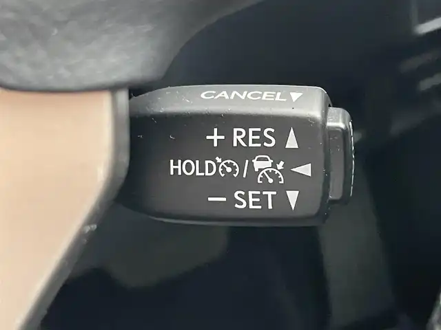 レクサス ＩＳ 300 滋賀県 2019(令1)年 4.1万km ソニッククォーツ 純正10型ナビ/・Bluetooth/フルセグ/・CD/DVD/バックカメラ/革巻きステアリング/ステアリングリモコン/パドルシフト/ETC2.0/レーダークルーズコントロール/ハーフレザーシート/パワーシート/ドアミラーヒーター/レクサスセーフティシステムプラス/・レーンディパーチャーアラート/・プリクラッシュセーフティ/LEDオートライト/フォグライト/スマートキー