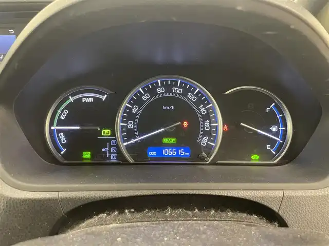 トヨタ エスクァイア ハイブリッド Gi 岡山県 2015(平27)年 10.7万km ホワイトパールクリスタルシャイン DOPナビ　NSZT-Y64T/フルセグTV（AM.FM.TV.CD.DVD.BT）/アルパインリアフリップダウンモニター/両側パワースライドドア/バックカメラ/ETC/ドライブレコーダー/レザーシート/シートヒーター/クルーズコントロール/オートライト/オートマチックハイビーム/フォグライト/サングラスホルダー/ステアリングスイッチ/ワイヤレス充電/ＬＥＤヘッドライト/スペアキー/15インチ純正AW/純正フロアマット