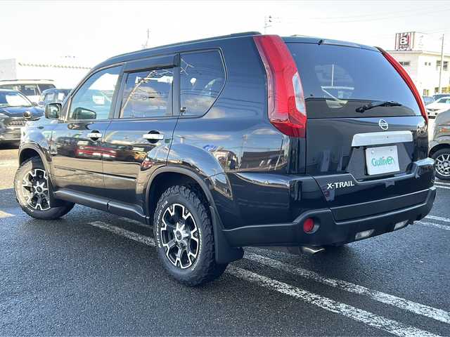 日産 エクストレイル 20S 秋田県 2013(平25)年 7.9万km ダイヤモンドブラック 純正メモリナビ/純正BT、DVD、CD、TV/バックカメラ/社外16インチAW/ETC/４WD