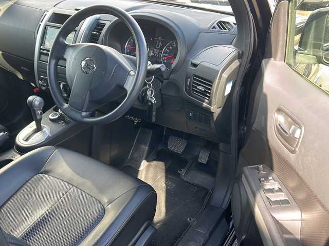 日産 エクストレイル 20S 秋田県 2013(平25)年 7.9万km ダイヤモンドブラック 純正メモリナビ/純正BT、DVD、CD、TV/バックカメラ/社外16インチAW/ETC/４WD