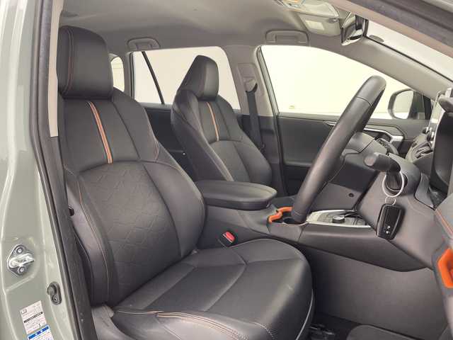 トヨタ ＲＡＶ４ アドベンチャー 愛知県 2021(令3)年 4.3万km アーバンカーキ トヨタセーフティセンス/純正9型ディスプレイオーディオナビ/レーダークルーズコントロール/シートヒーター/エアシート/バックカメラ/パワーシート/コーナーセンサー/純正アルミホイール/ルーフレール/４ＷＤ/ダウンヒルアシストコントロール/ステアリングヒーター/レーンキープアシスト/オートマチックハイビーム/フルセグ/衝突軽減システム/Bluetooth/ステアリングスイッチ/スマートキー/プッシュスタート