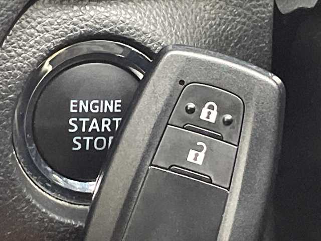 トヨタ ＲＡＶ４ アドベンチャー 愛知県 2021(令3)年 4.3万km アーバンカーキ トヨタセーフティセンス/純正9型ディスプレイオーディオナビ/レーダークルーズコントロール/シートヒーター/エアシート/バックカメラ/パワーシート/コーナーセンサー/純正アルミホイール/ルーフレール/４ＷＤ/ダウンヒルアシストコントロール/ステアリングヒーター/レーンキープアシスト/オートマチックハイビーム/フルセグ/衝突軽減システム/Bluetooth/ステアリングスイッチ/スマートキー/プッシュスタート