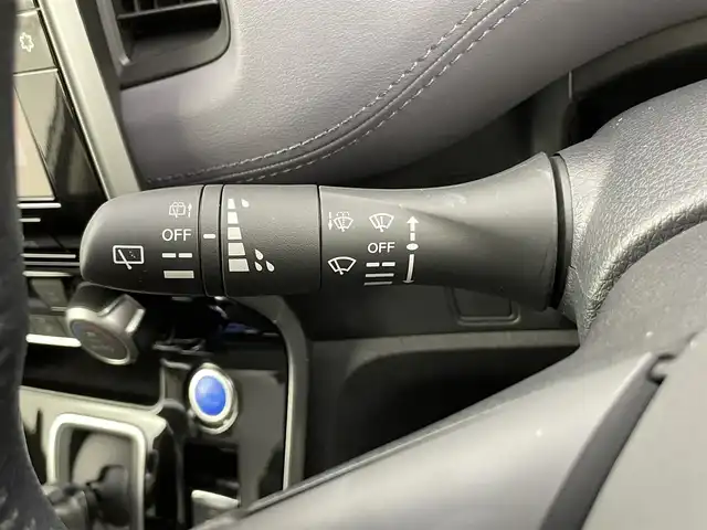 日産 セレナ e－パワー ハイウェイスター V 千葉県 2022(令4)年 2.4万km ブリリアントホワイトパール 禁煙車/純正10インチメモリナビ/　CD/DVD/BT/フルセグTV/エマージェンシーブレーキ/レーンキープアシスト/ブラインドスポットモニター/プロパイロット/両側パワースライドドア/デジタルインナーミラー/アラウンドビューモニター/電子パーキング/オートホールド/ETC/ステアリングスイッチ/革巻きステアリング/純正15インチアルミホイール/LEDヘッドライト/フォグランプ