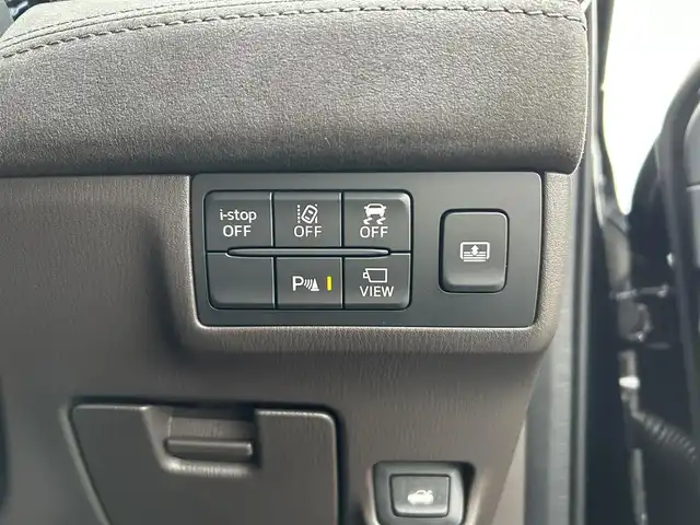 マツダ マツダ６セダン 25S Lパッケージ 愛媛県 2020(令2)年 3.5万km ジェットブラックマイカ 純正8型ナビ/全周囲カメラ/BOSEサウンドシステム＋11スピーカー/茶色レザーシート/全席シートヒーター/前席シートベンチレーション/前席パワーシート/運転席シートメモリー機能/ブラインドスポットモニター/追従機能付クルーズコントロール/ドライバーアテンションアラート/ヒル・ローンチ・アシスト/車線逸脱警報システム/AT誤発進抑制制御(前進/後退)/自動防眩ルームミラー/電動リアウインドウサンシェイド/本革巻ステアリング/ステアリングヒーター/電格ミラー/電動パーキングブレーキ/AutoHold機能/パドルシフト/現状サマー(純正ＡＷ)(235/40/R19)
