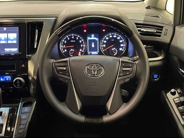 トヨタ アルファード S Aパッケージ 福井県 2015(平27)年 8.1万km ホワイトパールクリスタルシャイン 純正SDナビ/フルセグTV/BT/DVD/CD/SD/バックカメラ/フリップダウンモニター/ビルトインETC/前後ドライブレコーダー/クルーズコントロール/コーナーセンサー/両側パワースライドドア/デジタルインナーミラー/MTモード付AT/ウッドコンビステアリング/オートライト/LEDヘッドライト/純正18インチアルミホイール/プッシュスタート/スマートキー×2